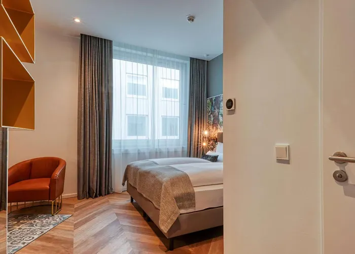 Hotel Hiamo Hamburg-bergedorf 4*